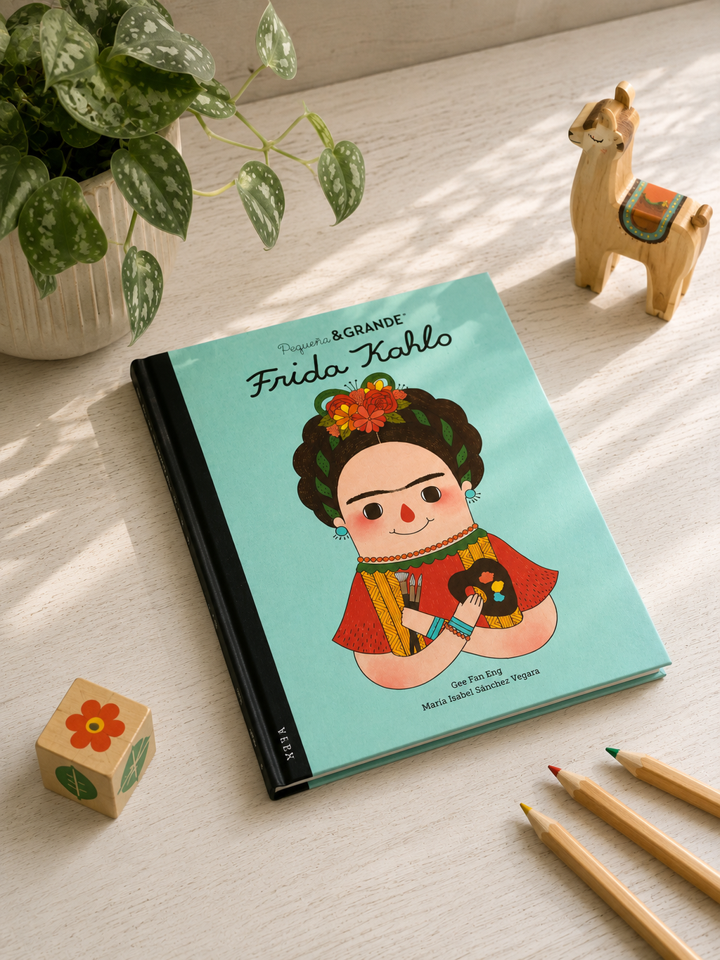 Frida Kahlo (Pequeña & Grande)